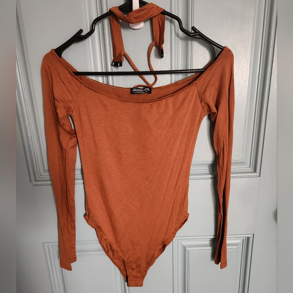 Fashion Nova Terracotta Long Sleeve Bodysuit - Picture 2 of 4